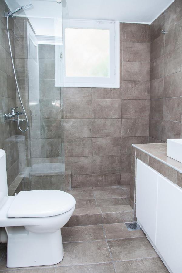 Sunny And Minimal Apt In Glyfada With 3 Bdrm Афины Экстерьер фото