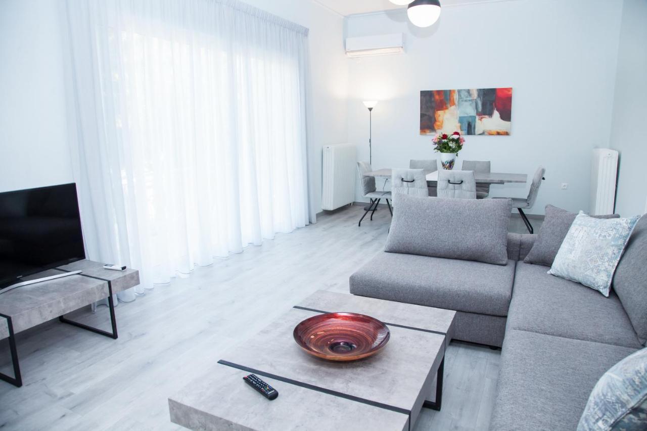 Sunny And Minimal Apt In Glyfada With 3 Bdrm Афины Экстерьер фото